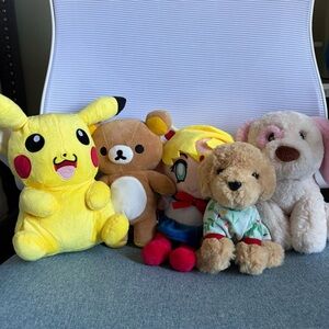 Bundle of plush cuties 😍🤩